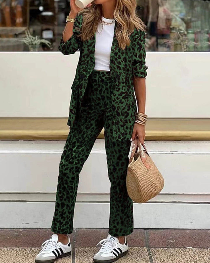 ARILA - Leopard Print Suit & Pants Set