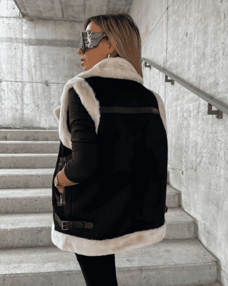 NURIA - COZY AND STYLISH VEST